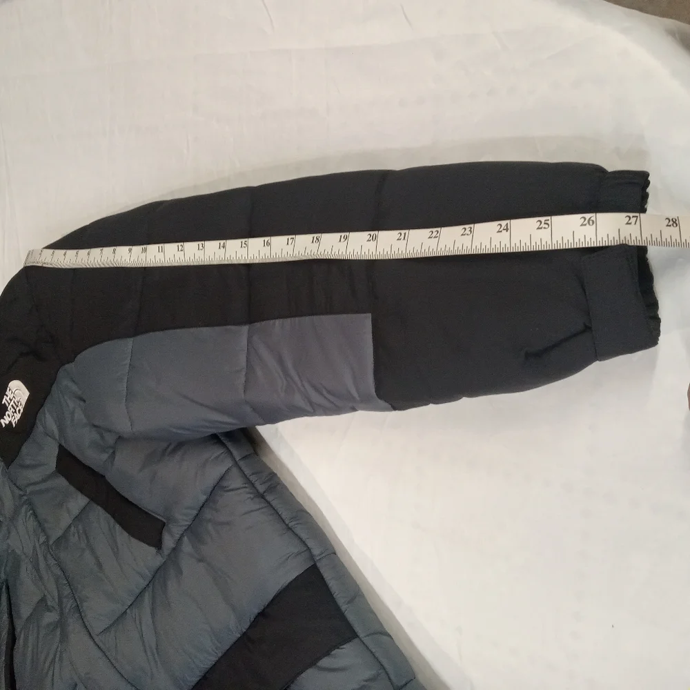 The North Face Men's Gray and Black Puffer Jacket Size XXL